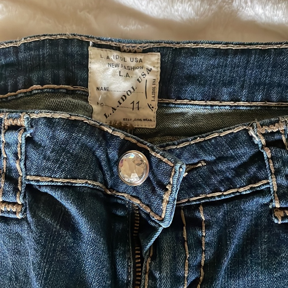Jean shorts - Picture 3 of 4